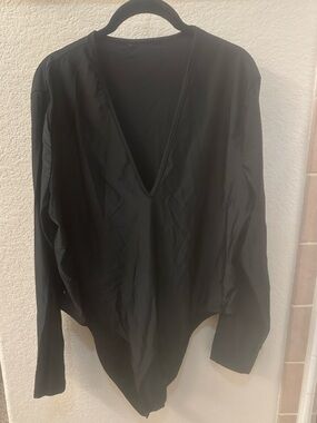 Black V-Neck Long Sleeve Bodysuit